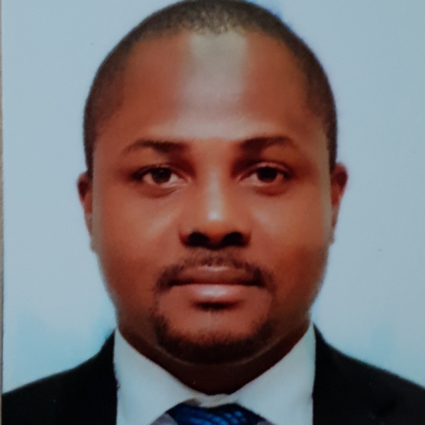 cropped-folajimi photo passport